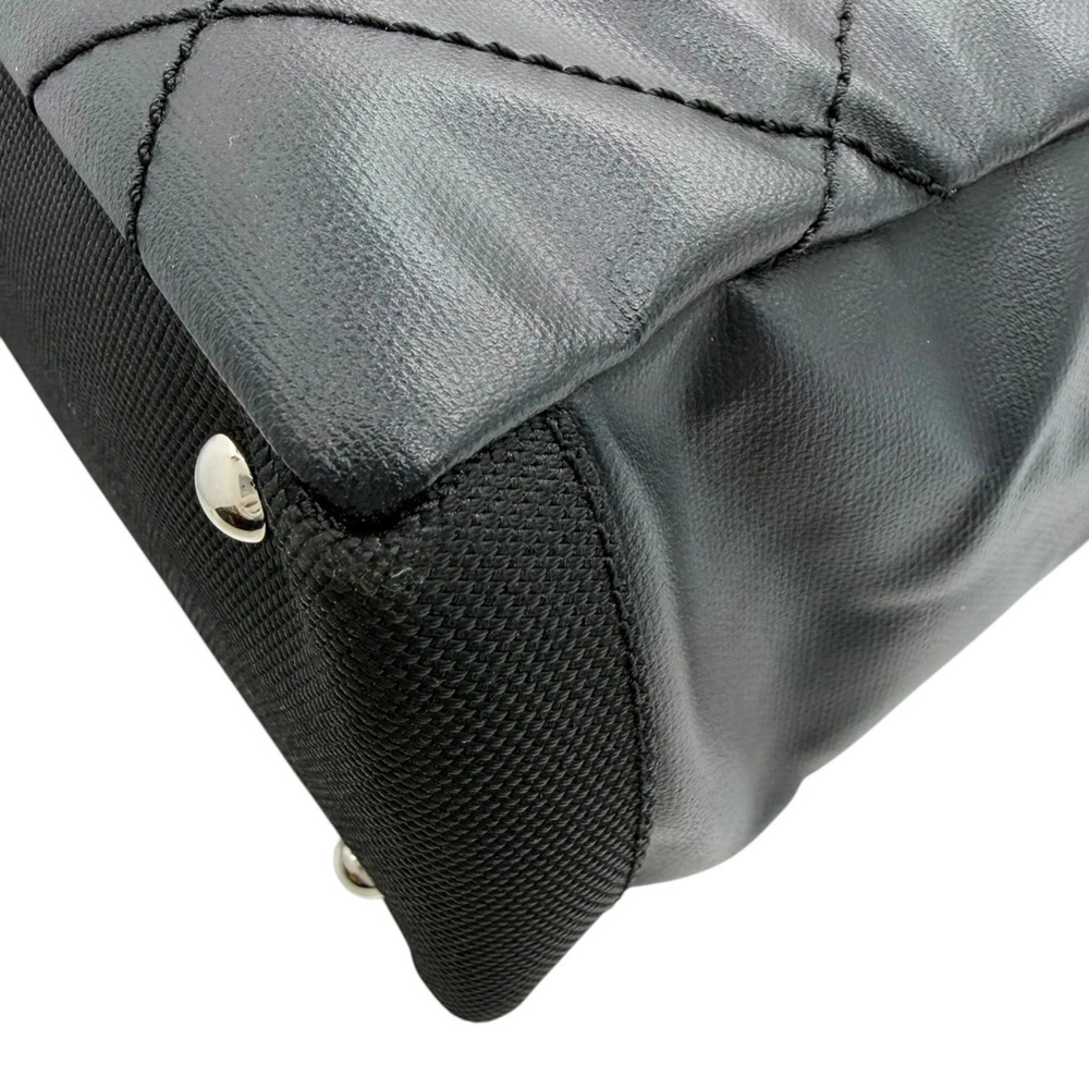 CHANEL Black Leather Tote Bag - Picture 7 of 16
